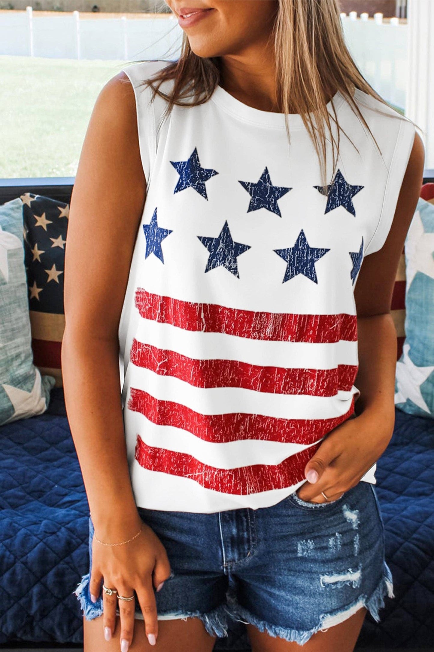 White Vintage Stars and Stripes Printed Casual Tank Top: White / 95%Polyester+5%Elastane /