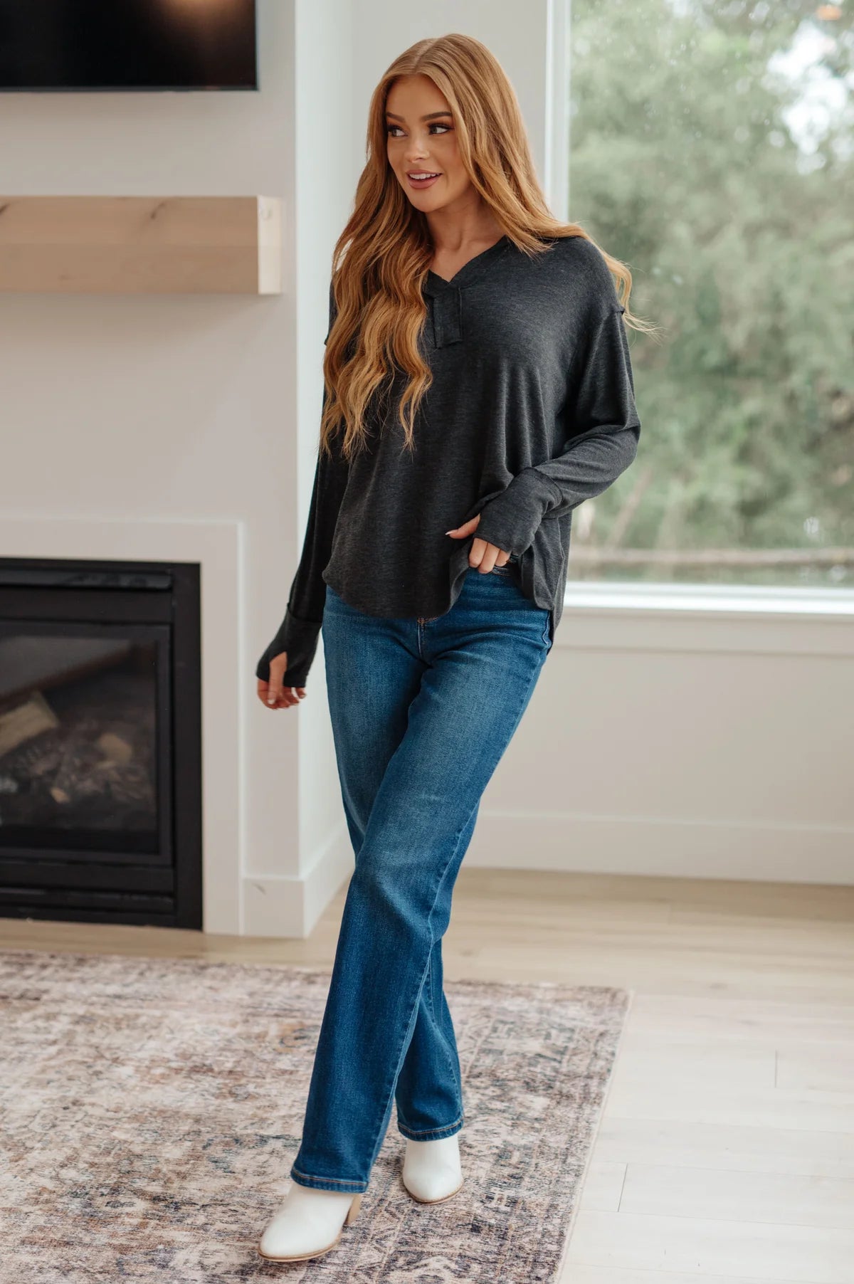 Black long sleeve top w/ thumb holes